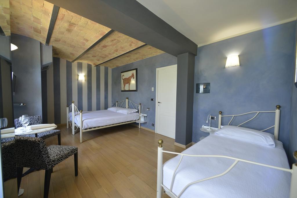 Cascina San Michele Panzió Costigliole d'Asti Szoba fotó